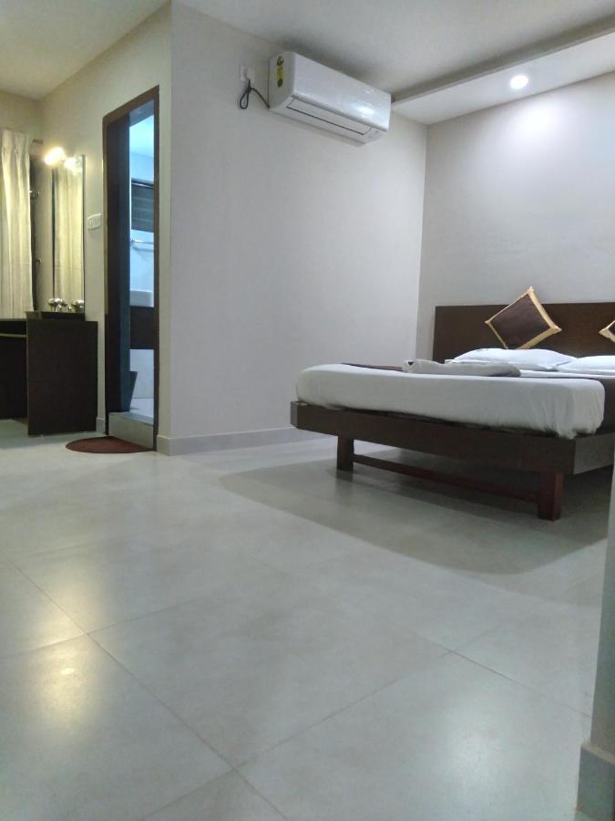 Hotel Aiba Regency Coimbatore Extérieur photo
