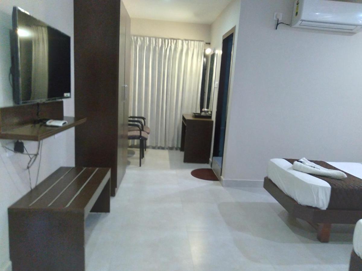 Hotel Aiba Regency Coimbatore Extérieur photo